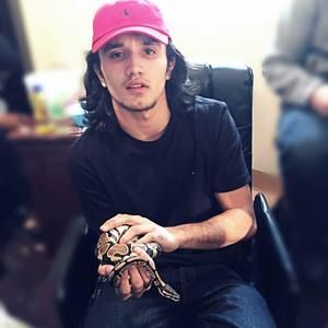 Meet your Posher, Charles